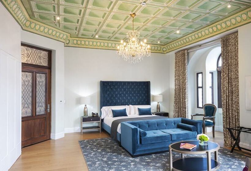 سوئیت پرزیدنت, Itza Hotel Boutique Internacional