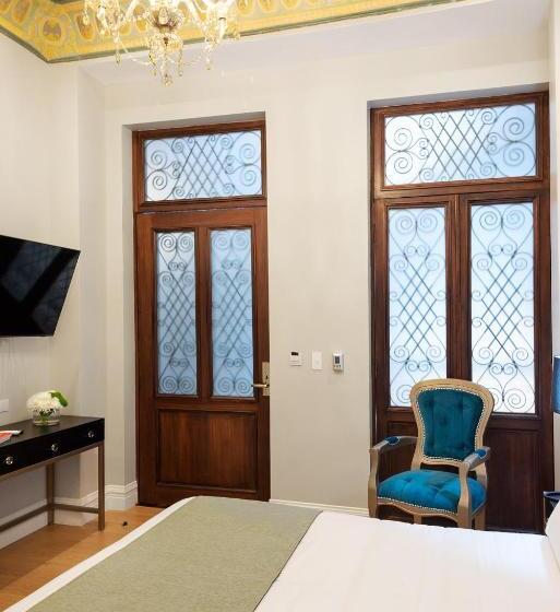 اتاق لوکس, Itza Hotel Boutique Internacional