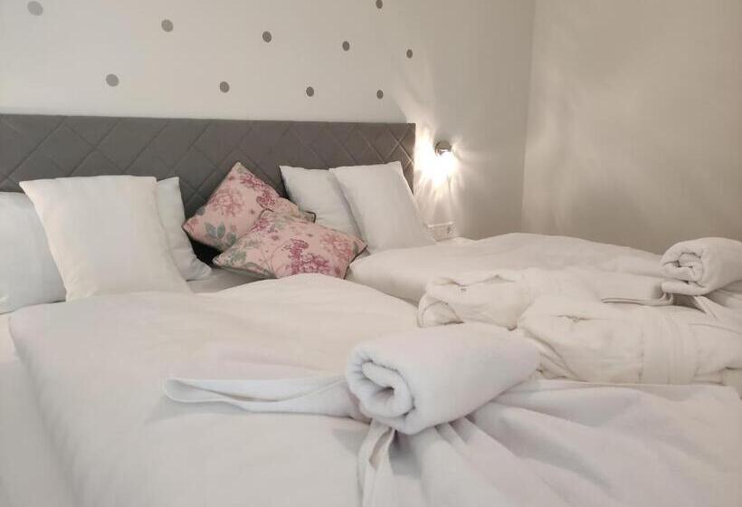آپارتمان 1 خوابه با تراس, Spa Residence Carbona Emdona Luxury Apartment