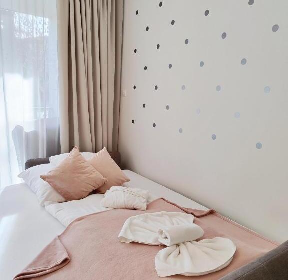 آپارتمان 1 خوابه با تراس, Spa Residence Carbona Emdona Luxury Apartment