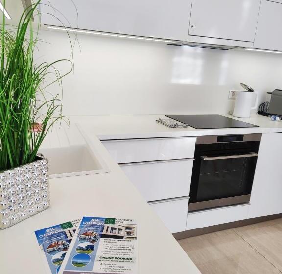 آپارتمان 1 خوابه با تراس, Spa Residence Carbona Emdona Luxury Apartment