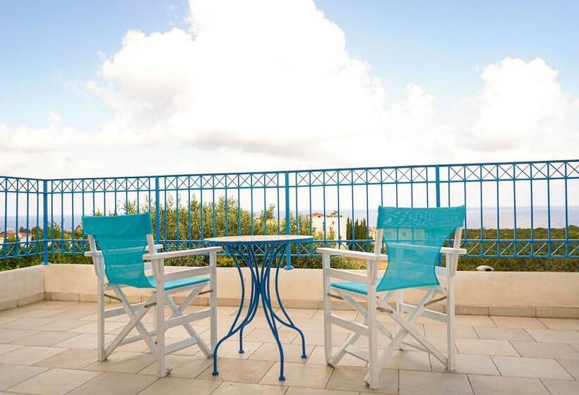 ویلای 3 خوابه با استخر, Azzurro Luxury Holiday Villas