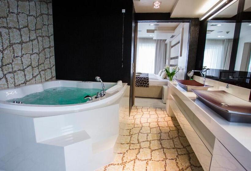 Deluxe Suite Sea View, Damianii Luxury Boutique Hotel & Spa