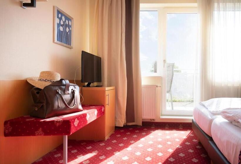 Suite, Am Jungfernstieg