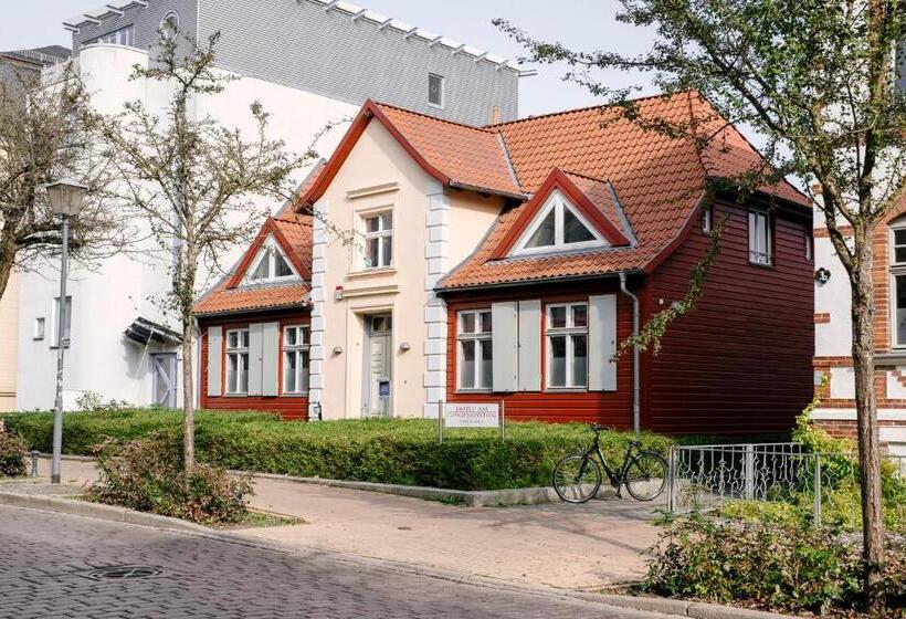 ویلای 1 خوابه, Am Jungfernstieg