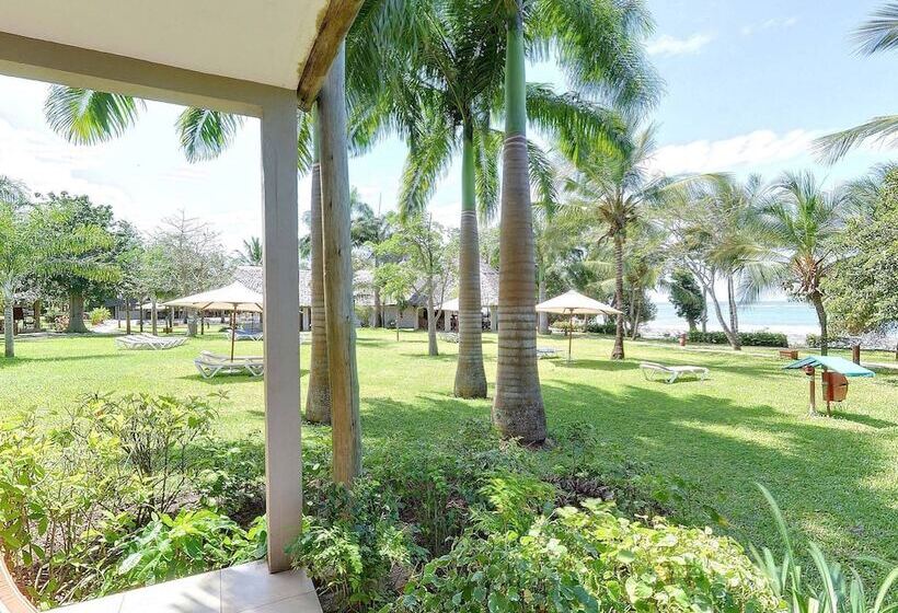 سوییت جونیور با چشم‌انداز دریا, Baobab Beach Resort & Spa