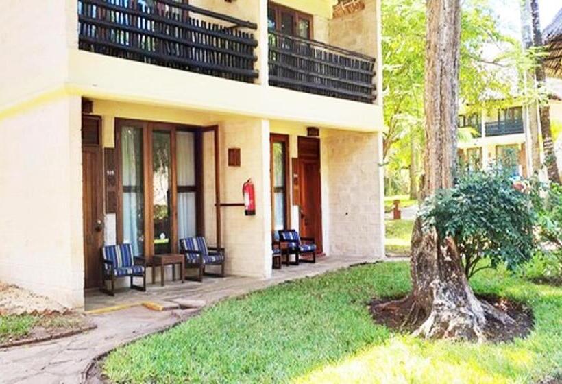 اتاق استاندارد با چشم‌انداز باغ, Baobab Beach Resort & Spa
