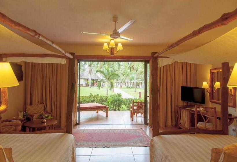 Chambre Supérieure avec Terrasse, Baobab Beach Resort  All Inclusive