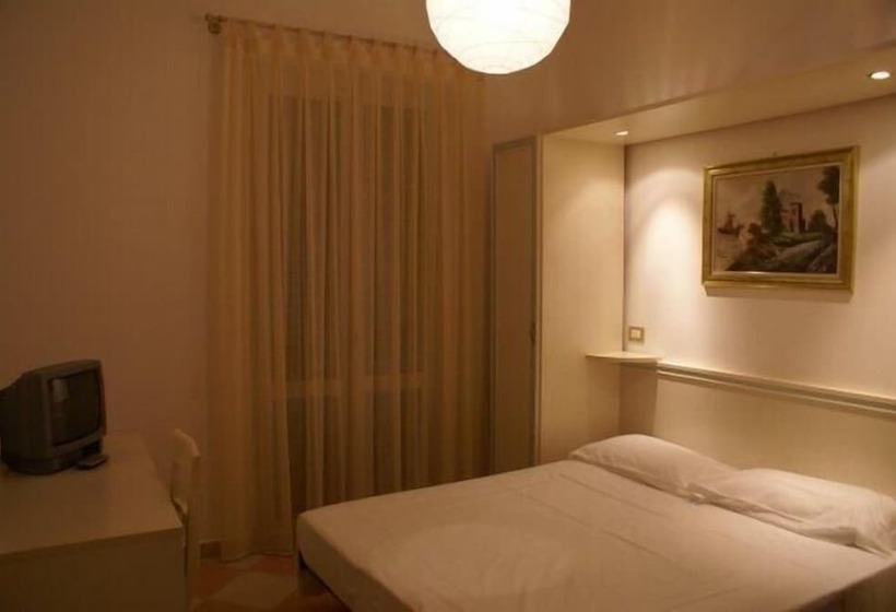 اتاق استاندارد, Bruna