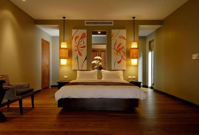 اتاق لوکس, Chongfah Beach Resort Khaolak   Sha Extra Plus