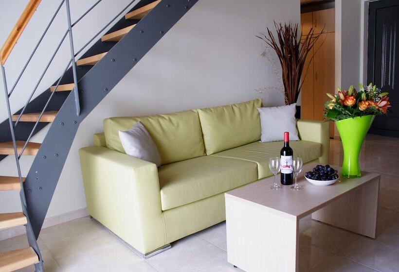 سوئیت با وان آب گرم, Eleana Boutique Hotel & Blue Infinity