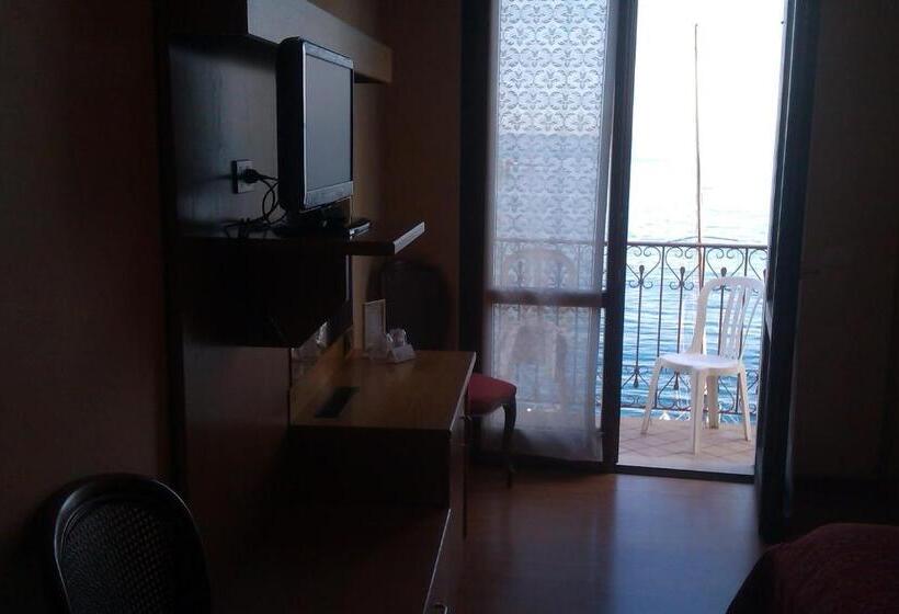 اتاق استاندارد با چشم‌انداز دریاچه, Garda Sol Spa  & Appartamenti