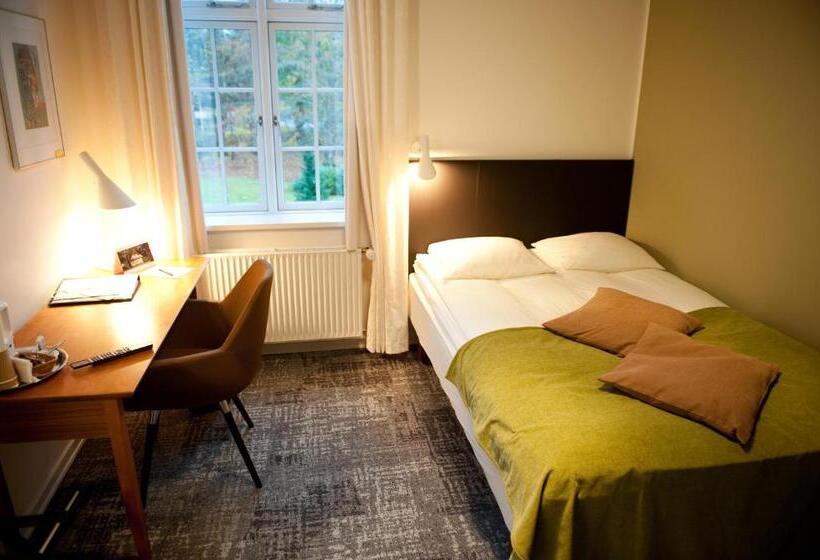 Standard Single Room, Gl. Skovridergaard, Bw Premier Collection