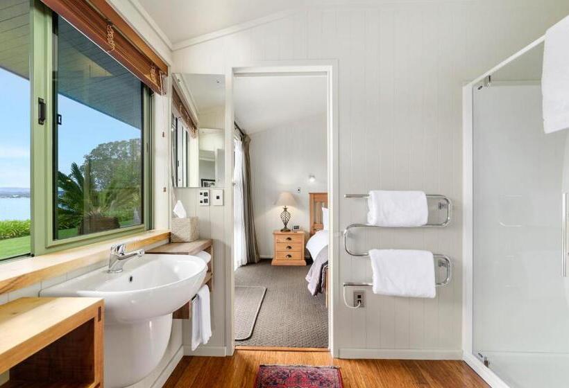 سوئیت پریمیوم, Koura Lodge