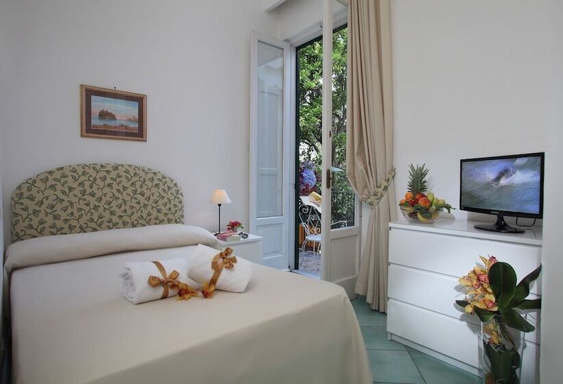 اتاق استاندارد یک نفره, & Residence Matarese
