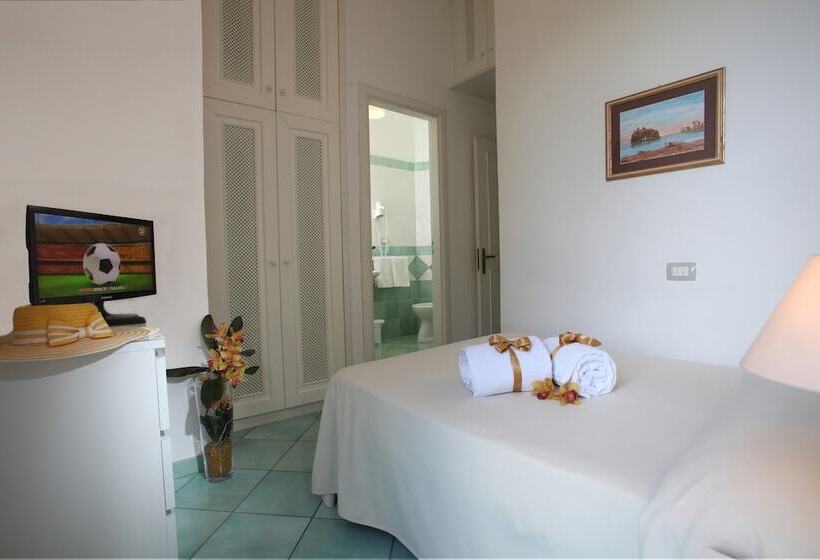 اتاق استاندارد یک نفره, & Residence Matarese