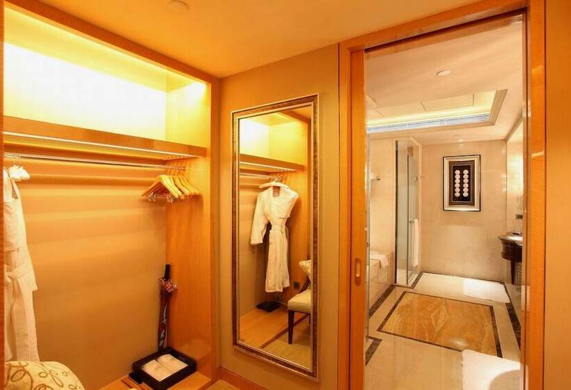 Deluxe Suite, Sheraton Changzhou Xinbei