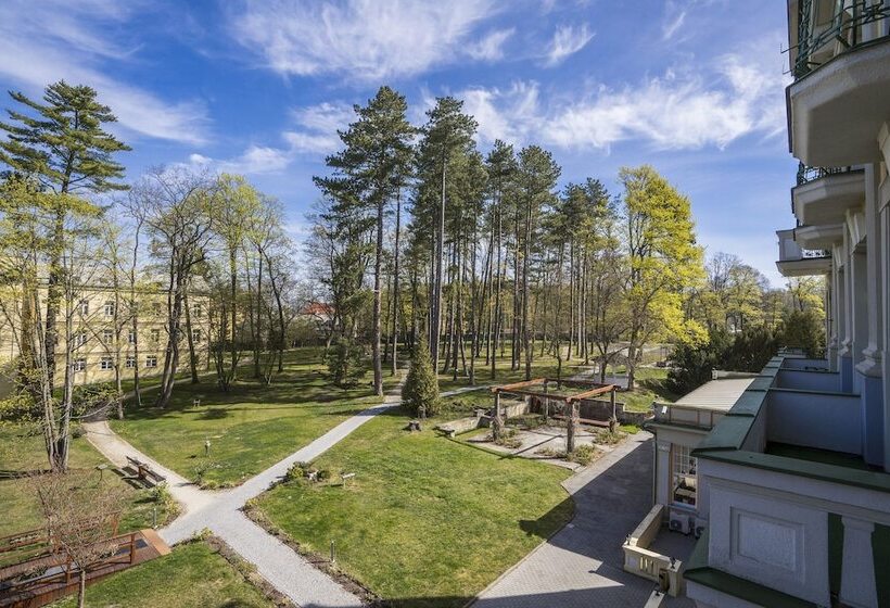 اتاق سوپریور, Spa Resort Pawlik Aquaforum