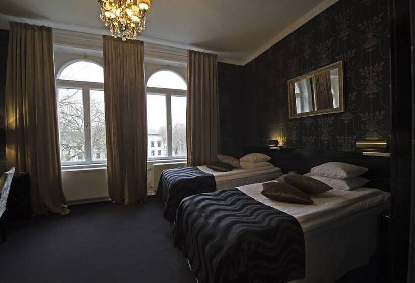 Superior Room, Stadslet Lidkoping