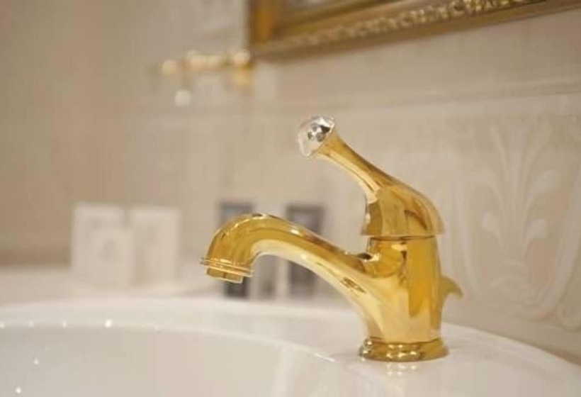 سوئیت رویال, Villa Le Premier Maestro