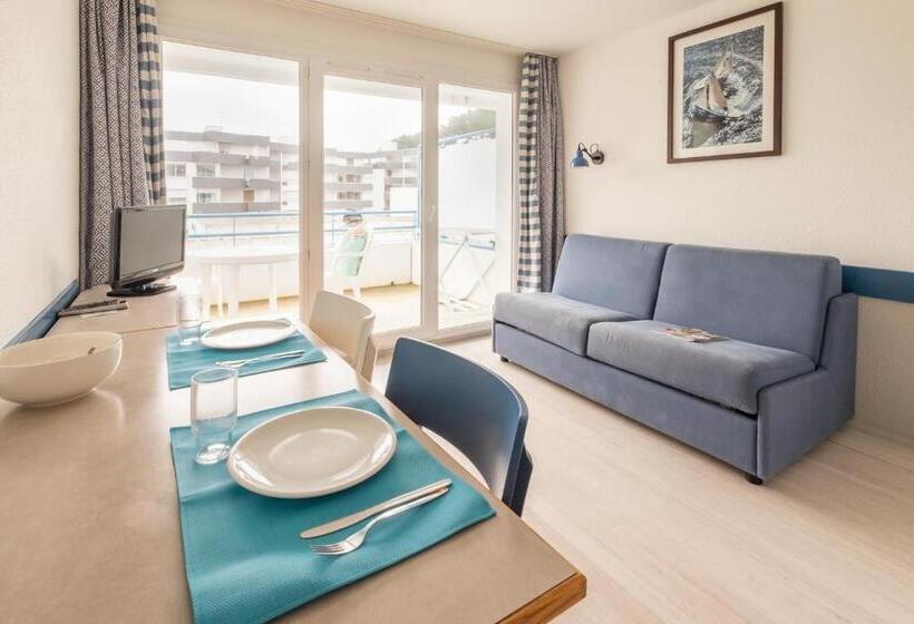 Standard Studio with Balcony, Residence Pierre & Vacances La Corniche De La Plage