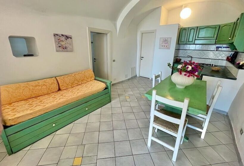 شقة غرفة نوم واحدة مطلة علي البحر مزوَّدة بشُرفة, Florenza Residence