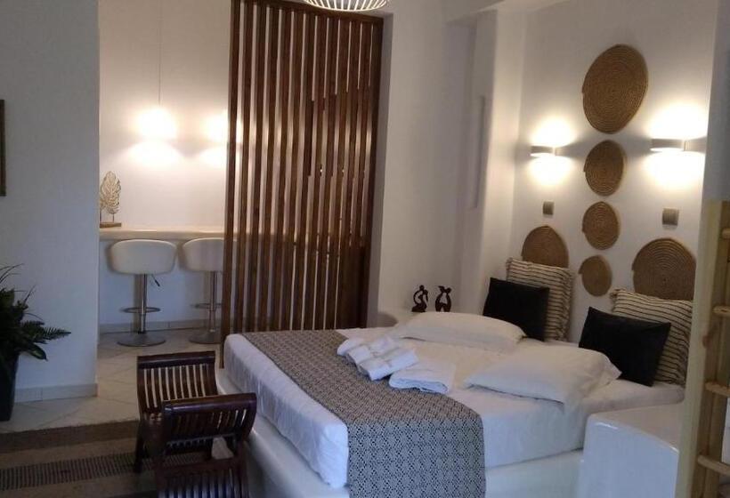 سوییت, Valena Mare Suites & Apartments