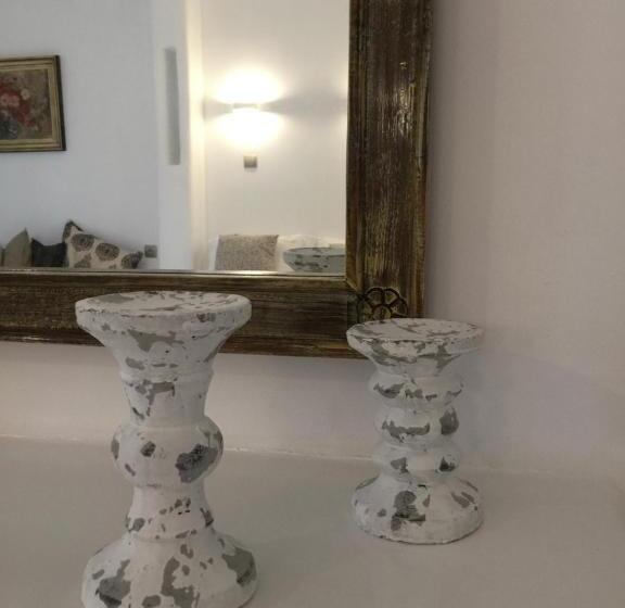 سوییت, Valena Mare Suites & Apartments