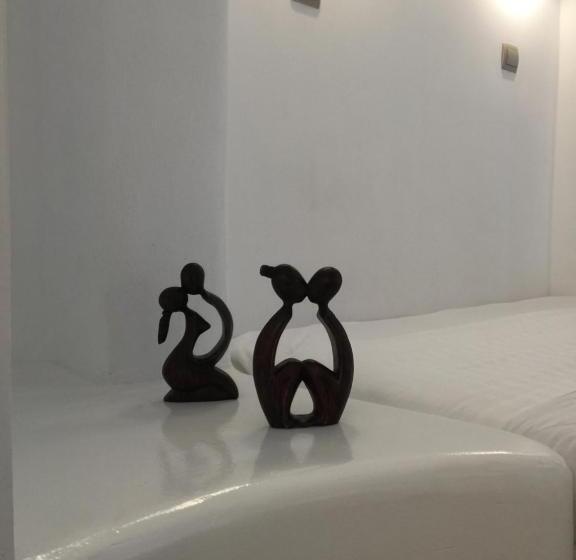 سوییت, Valena Mare Suites & Apartments