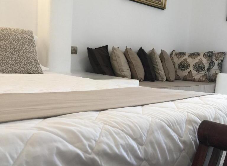 سوییت, Valena Mare Suites & Apartments