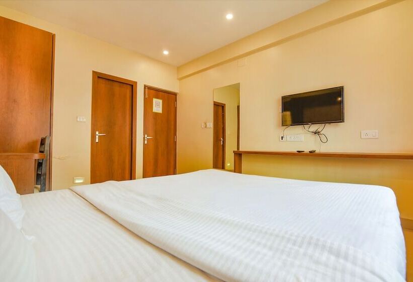 اتاق لوکس, Fabhotel Dream Plaza   Nr Biswa Bangla Gate