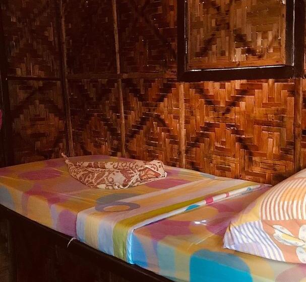 اتاق ساده سه‌ نفره, Villa Atlas Guesthouse