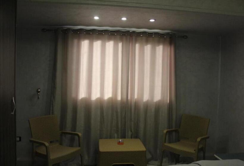 اتاق استاندارد سه نفره, Hostel Sunset Down Town
