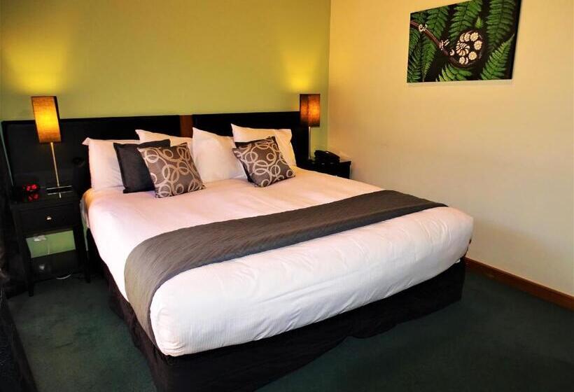 اتاق استاندارد با تخت بزرگ, Riverside Hotel Marlborough