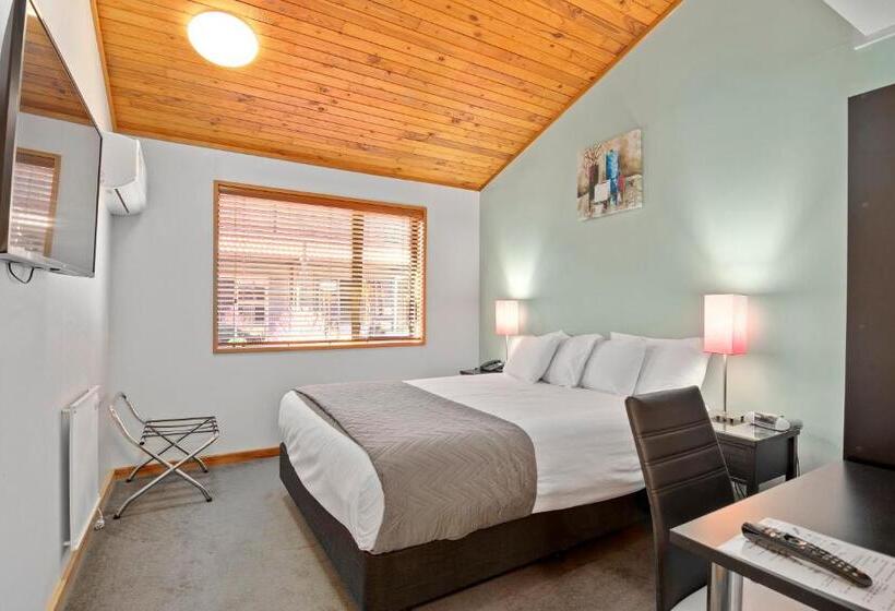 اتاق استاندارد, Riverside Hotel Marlborough