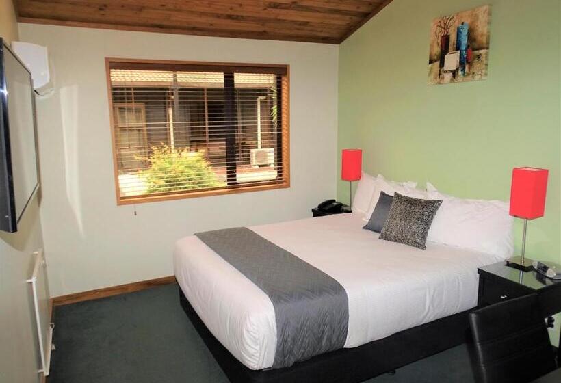 اتاق استاندارد, Riverside Hotel Marlborough
