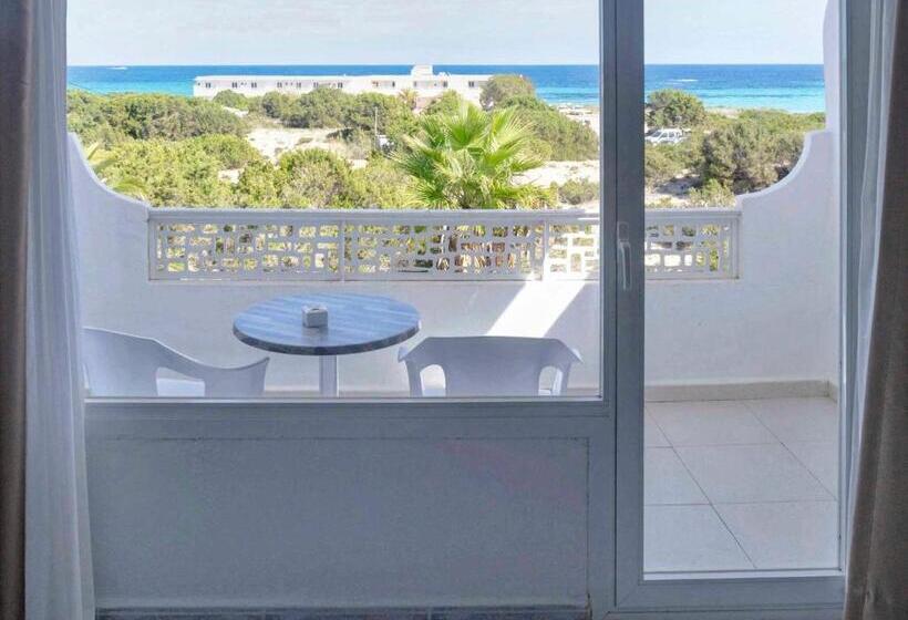 اتاق استاندارد با بالکن و چشم‌انداز دریا, Roquetes Rooms  Formentera Break