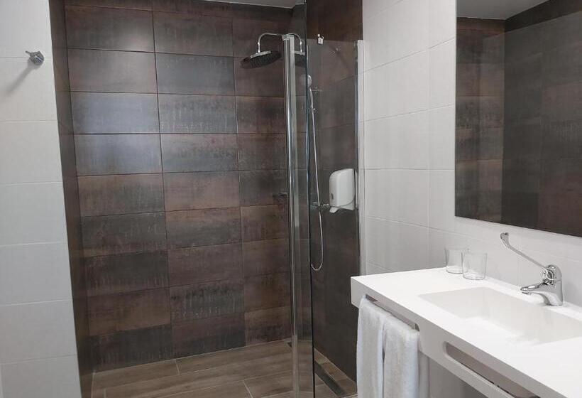 اتاق استاندارد, Micampus Burgos Centro Student Residence