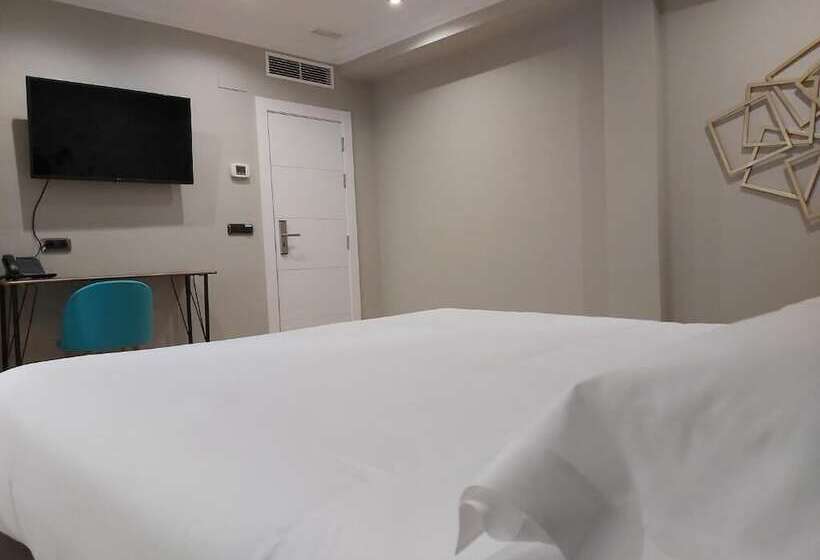 اتاق استاندارد, Micampus Burgos Centro Student Residence