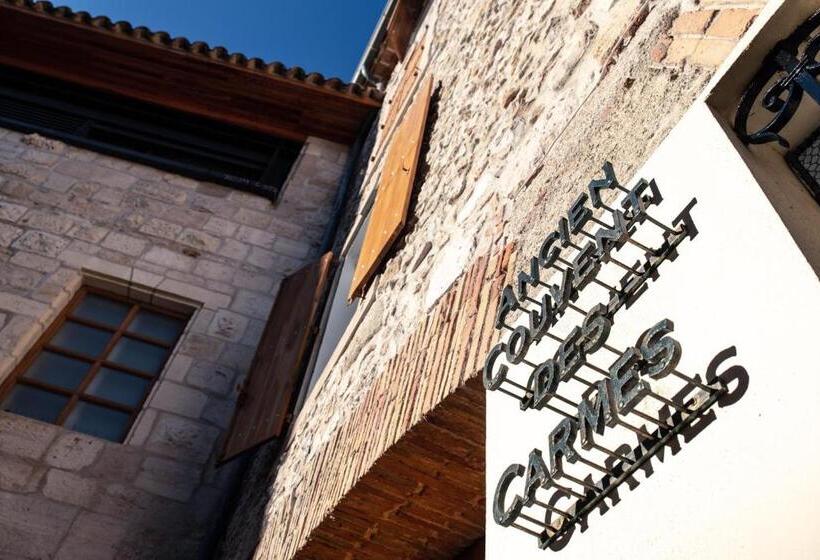 استودیو خانوادگی, Studio Du Maire Maison De L église Du Couvent