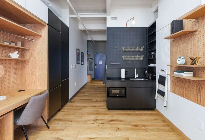 استودیوی استاندارد, Placemakr Wall Street
