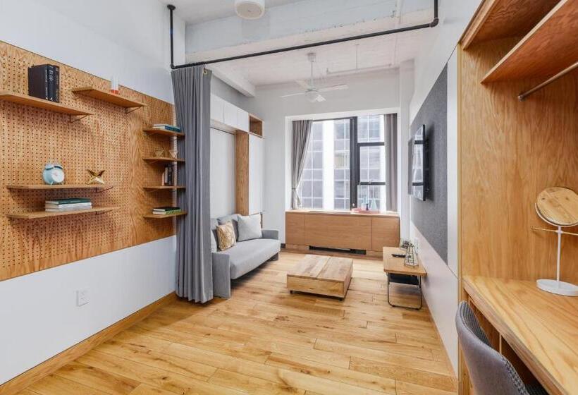 استودیوی استاندارد, Placemakr Wall Street