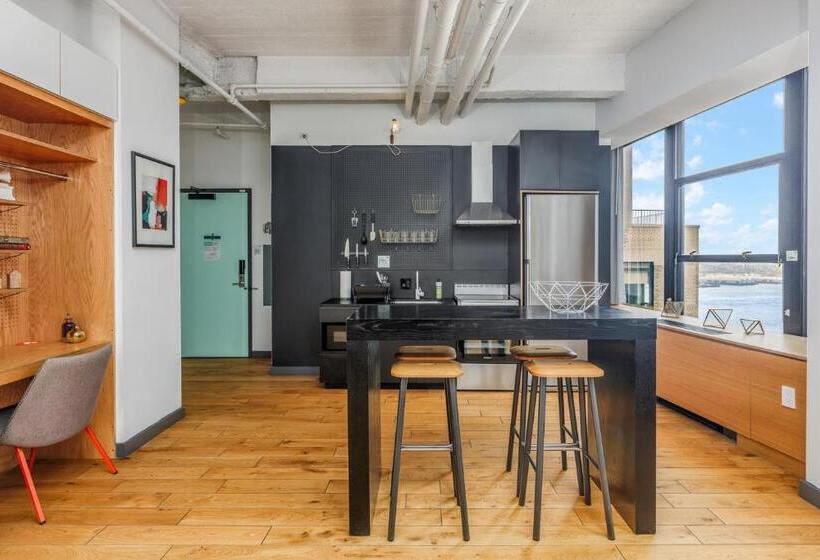 آپارتمان 3 خوابه, Placemakr Wall Street