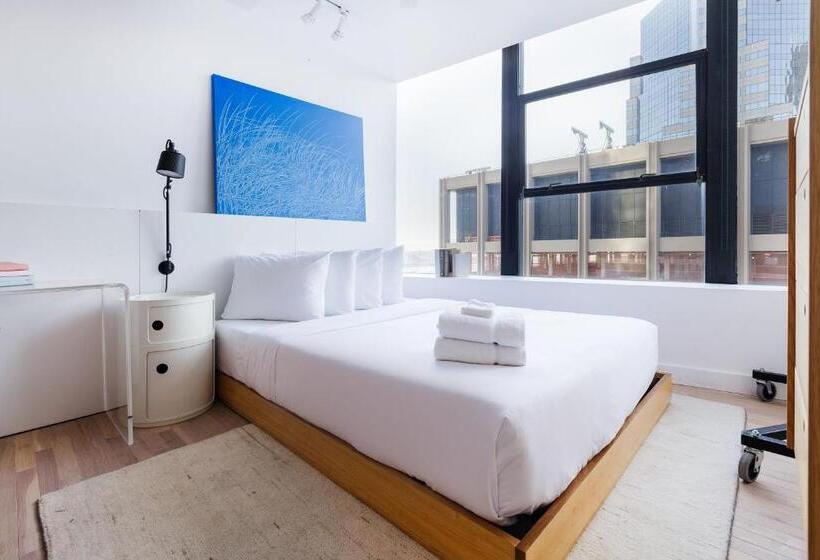 2 Bedroom Premium Apartment, Placemakr Wall Street