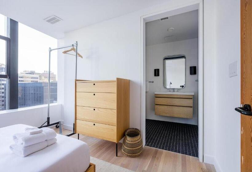 2 Bedroom Premium Apartment, Placemakr Wall Street