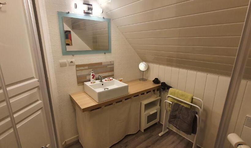 اتاق استاندارد, Chambres D Hôtes Du Relais De Drugy
