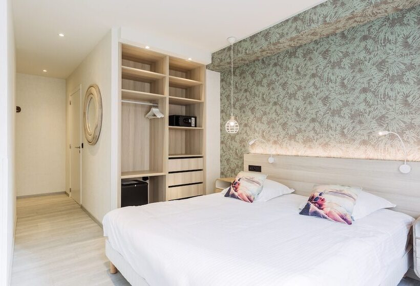 اتاق سوپریور با چشم‌انداز دریا, C Hotels Helios