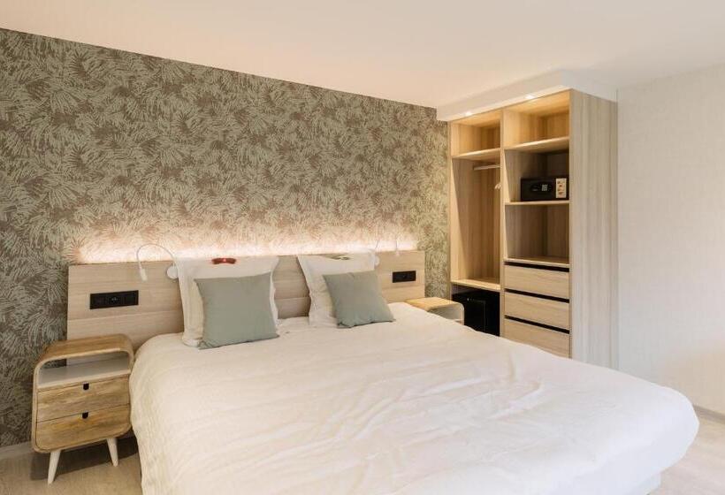 اتاق سوپریور با چشم‌انداز دریا, C Hotels Helios