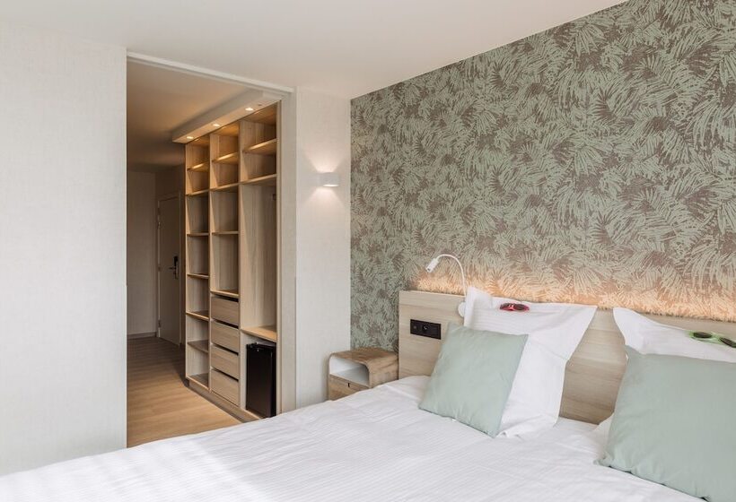اتاق سوپریور با چشم‌انداز دریا, C Hotels Helios