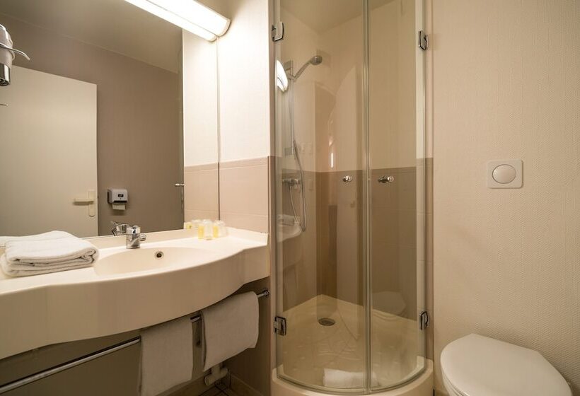 اتاق استاندارد چهار تخته, Ace Hôtel Clermont Ferrand La Pardieu
